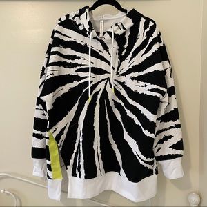 Fabletics Pullover